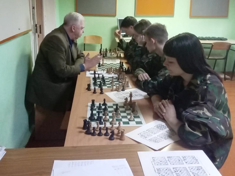 Шахматный зачет сдали студенты миллеровского казачьего техникума