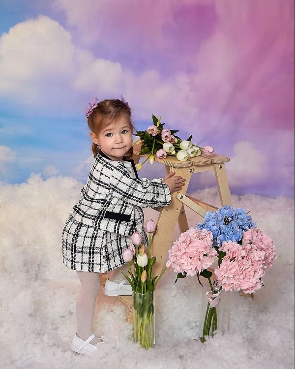 В Миллерово прошёл фотоконкурс «Дети – цветы жизни!»